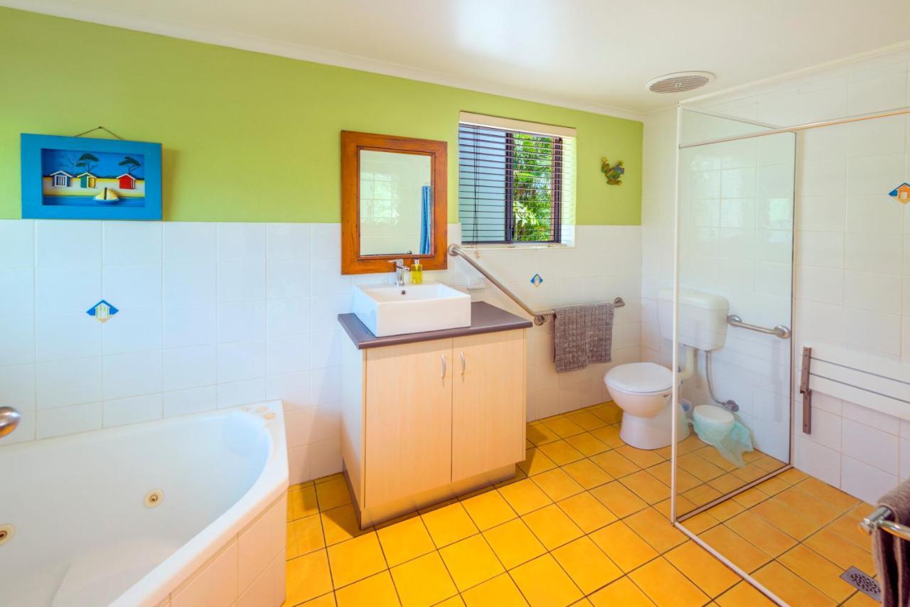 Safety Beach Bungalows Woolgoolga Exterior foto